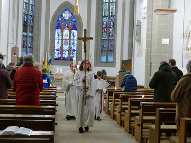 Lumen Christi - Auferstehungsmesse in St. Crescentius (Foto: Karl-Franz Thiede)